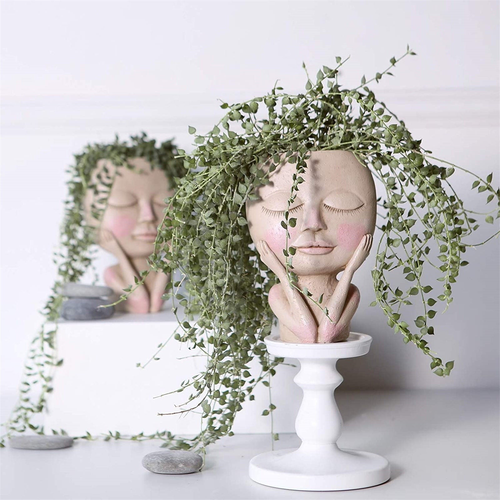 Girl&#39;s Face Head Figurine Flower Pot